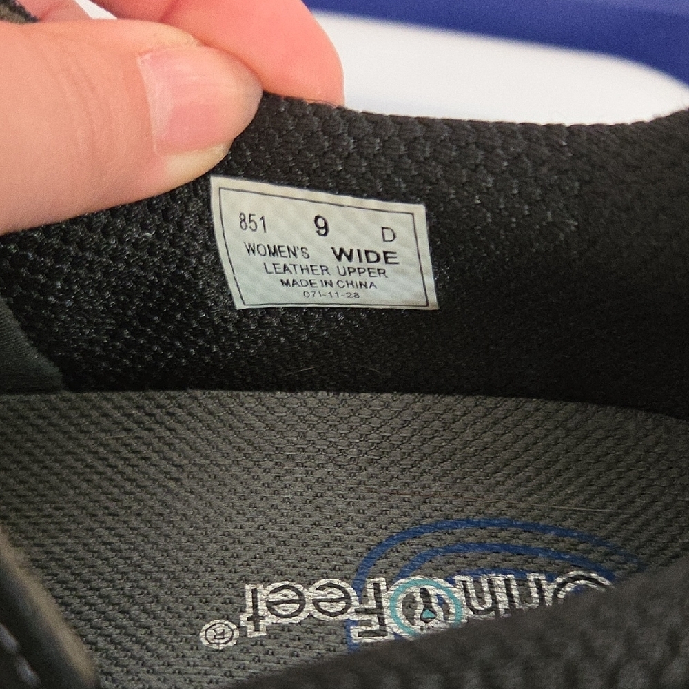 Orthofeet Black Mary Jane Comfort Shoe - Picture 4 of 4